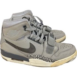 Nike Air Jordan Legacy 312